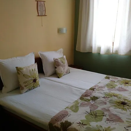 Hotel Family Bashtina Kashta 3*