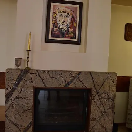 Family Bashtina Kashta