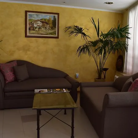 Hotel Family Bashtina Kashta Kopriwschtiza