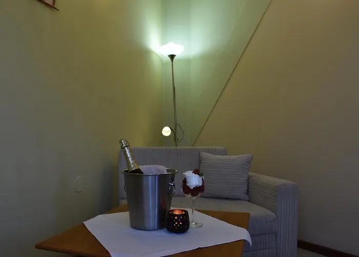 Family Bashtina Kashta Kopriwsztica