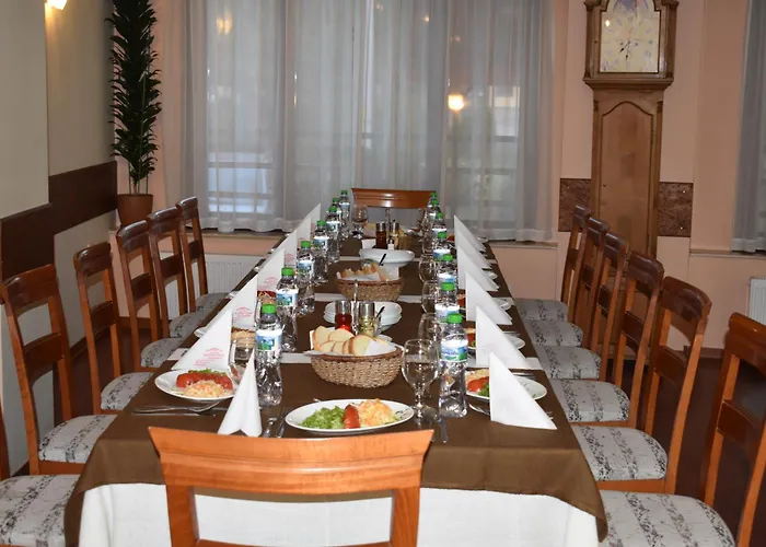 Family Bashtina Kashta 3* Kopriwsztica